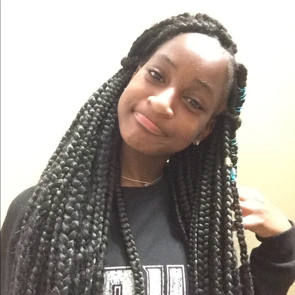 Meet your Posher, Kyla